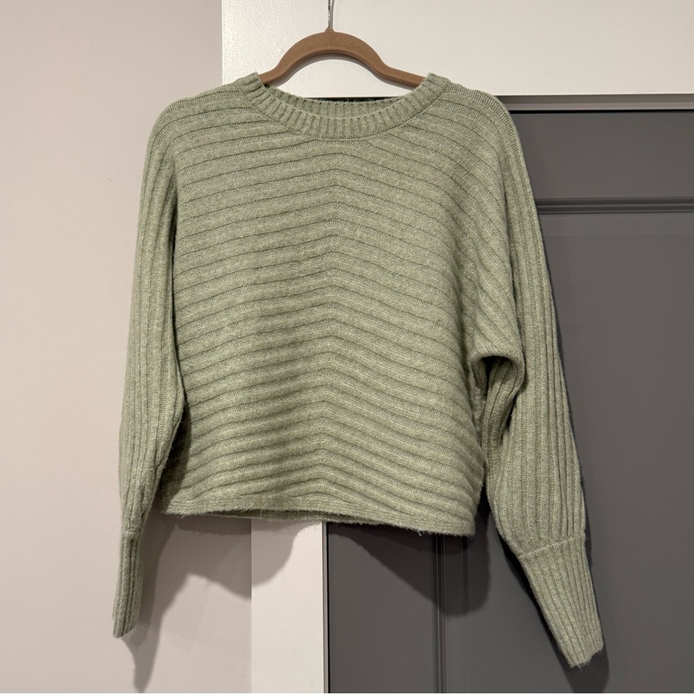 Women's Ribbed Knit Sweater - Sage Green